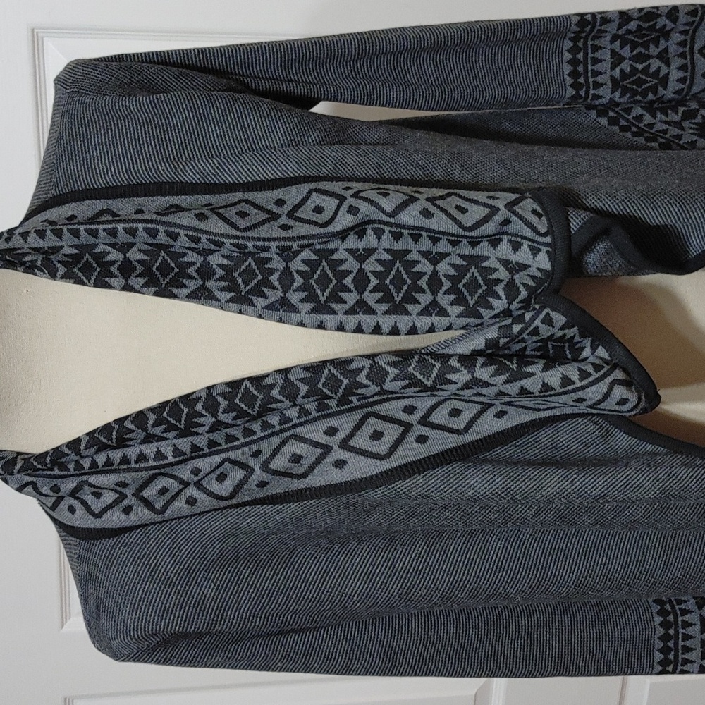 ✨Gabriel Sweater - Picture 2 of 9